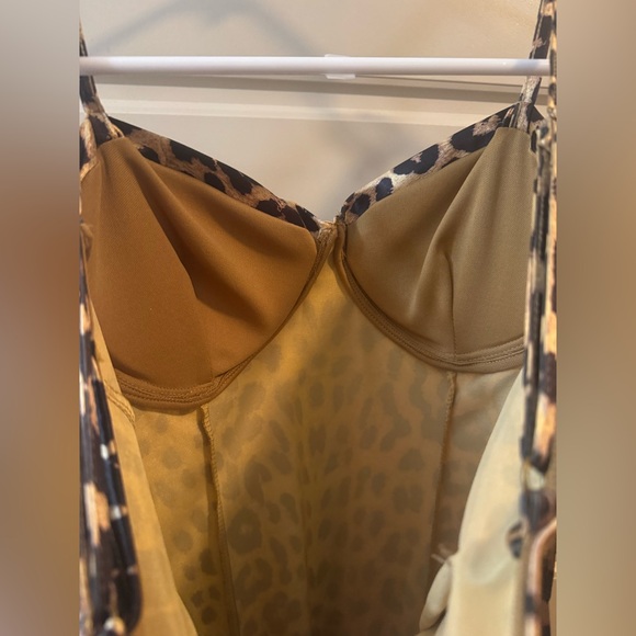 Leopard Print Satin Dress size Medium - Picture 8 of 8